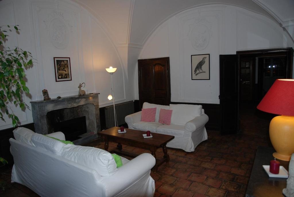 Le Richelieu Bed & Breakfast Uzès Екстериор снимка