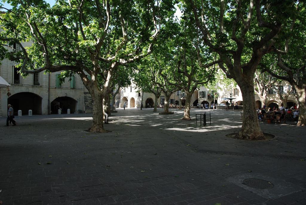 Le Richelieu Bed & Breakfast Uzès Екстериор снимка