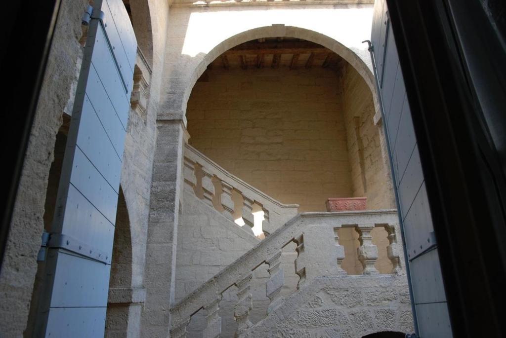 Le Richelieu Bed & Breakfast Uzès Екстериор снимка